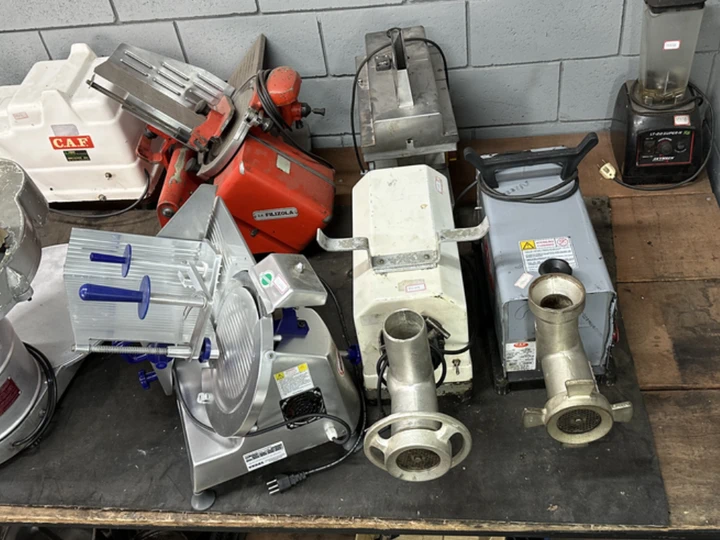 manutenção de equipamentos para açougue